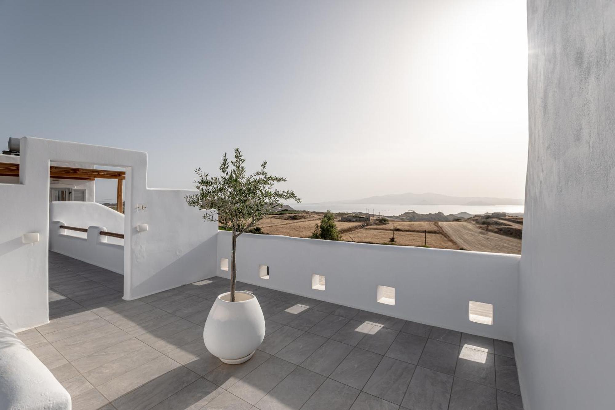 Ariadne'S Crown Luxury Suites With Private Pool Vivlos Luaran gambar